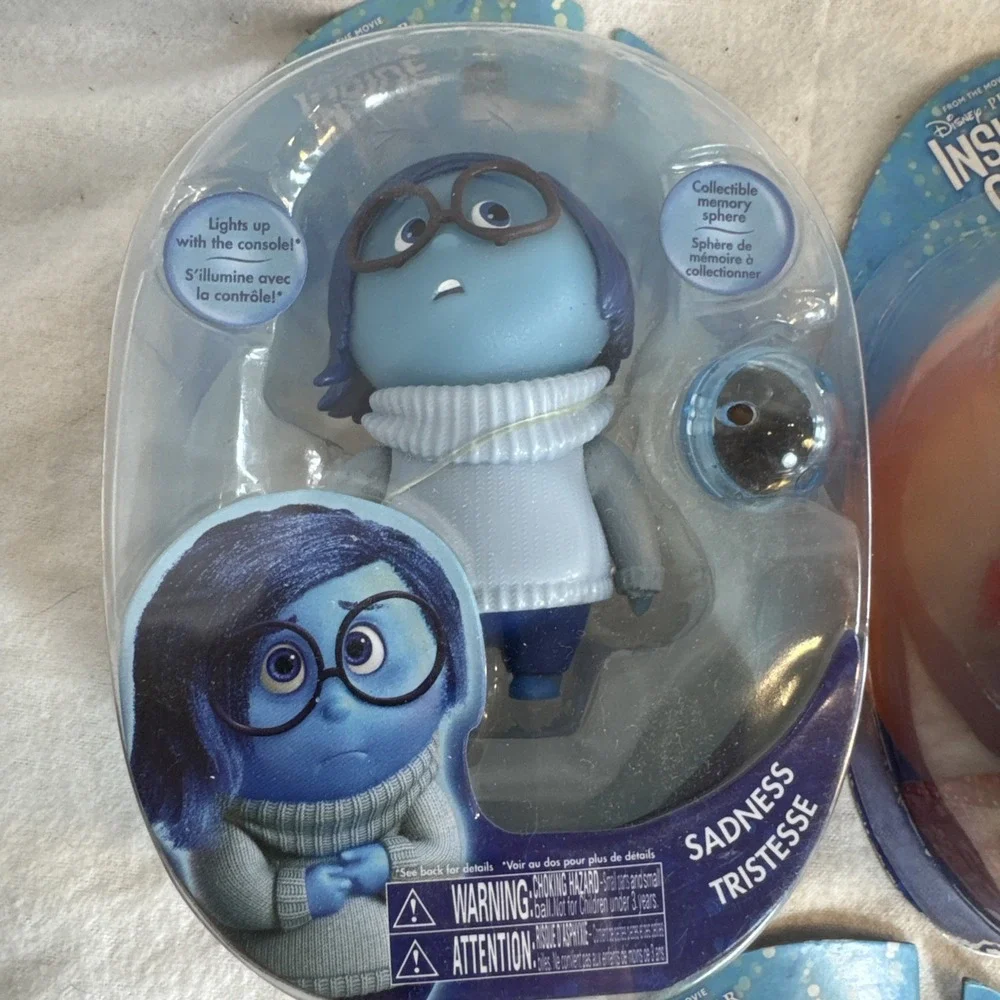 5 Disney PIXAR Inside Out Figures  - Includes Memory ORB Sphere NEW OLD STOCK‎